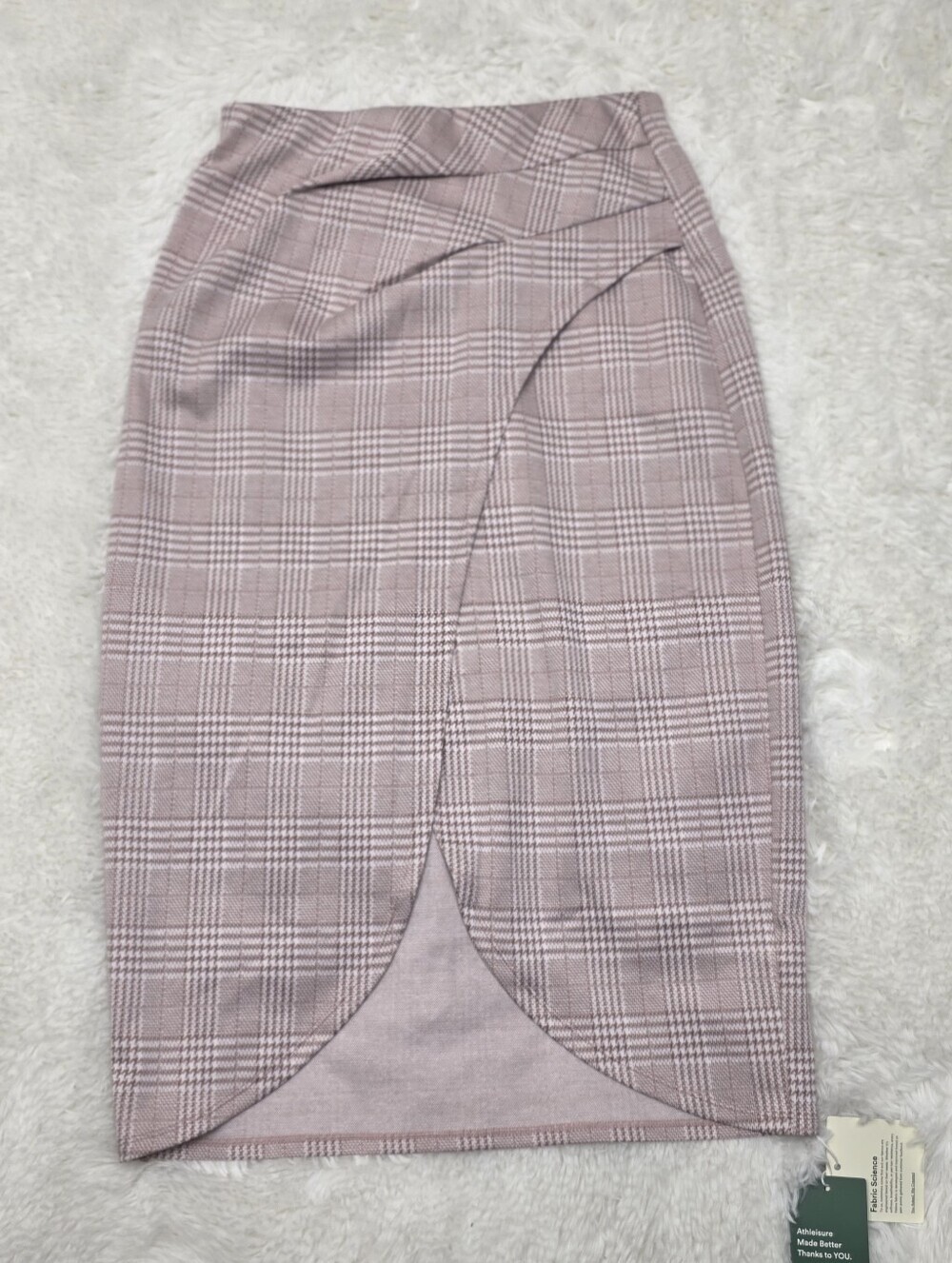 HALARA-  Houndstooth Pink & White Plaid Skirt. Size M. NWT